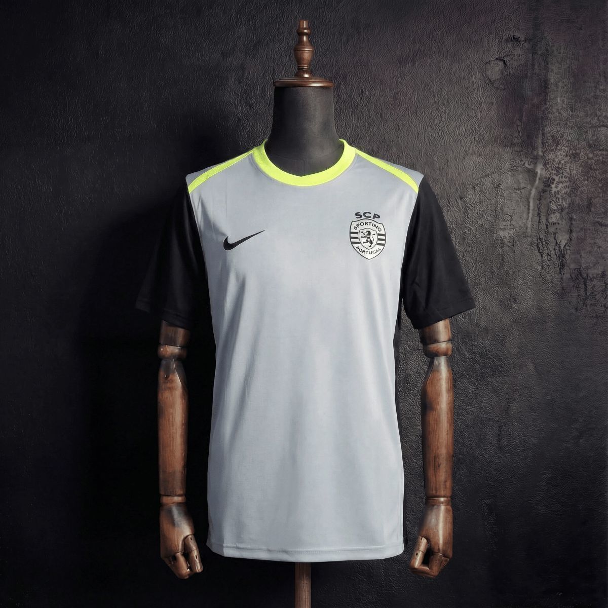 25/26 Sporting Lisbon Training Jersey Gray Jersey