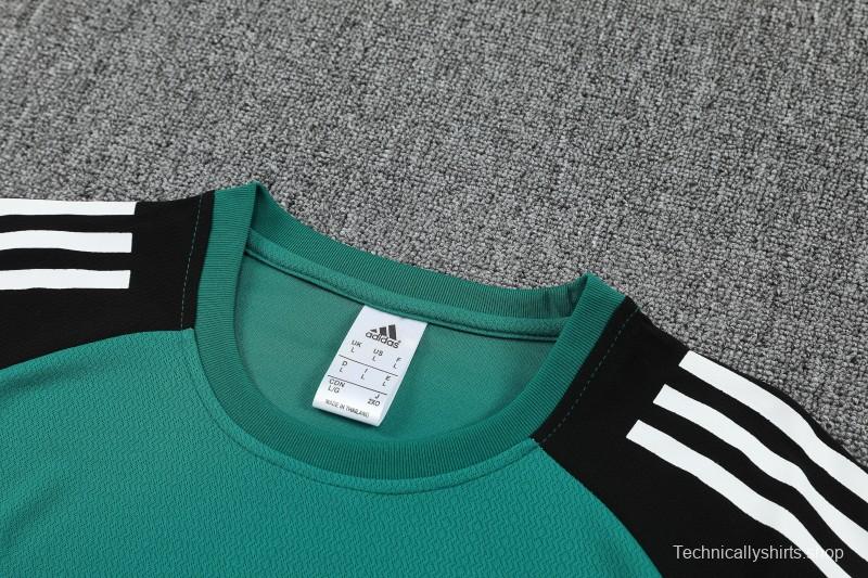 26/27 Liverpool Green & Black Short Sleeve+ Black Soccer Shorts