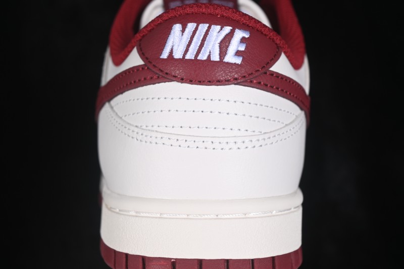 Nike SB Dunk Low White Red Skateboarding Shoes - HF5441-008
