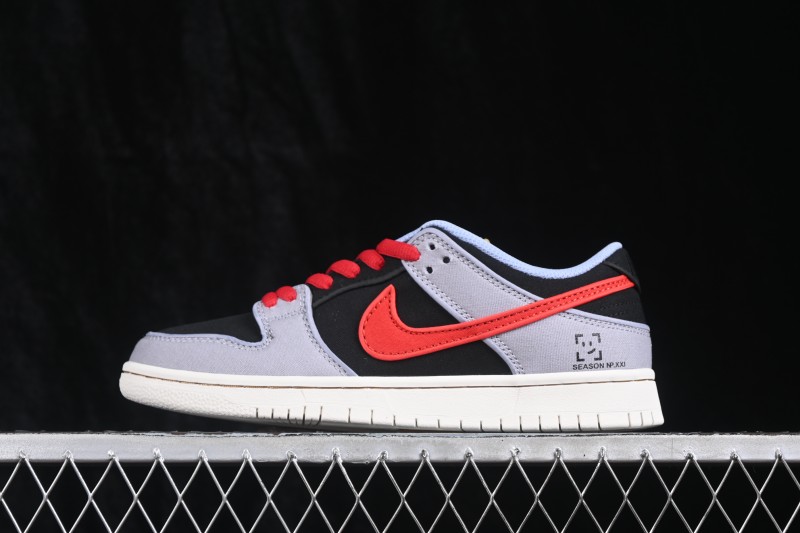 Nike SB Dunk Low Skateboarding Shoes with Premium Leather Upper - FN5880-001