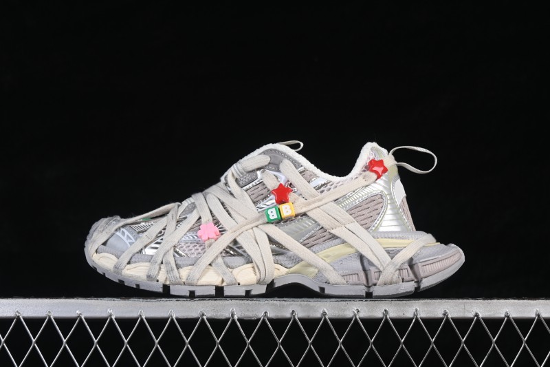 Balenciaga 3XL Extreme Laces Runner Shoes - W3XBD9188