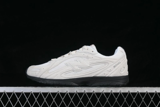 New Balance 204 Series Retro Casual Running Shoes with Breathable Comfort - U204L8OV