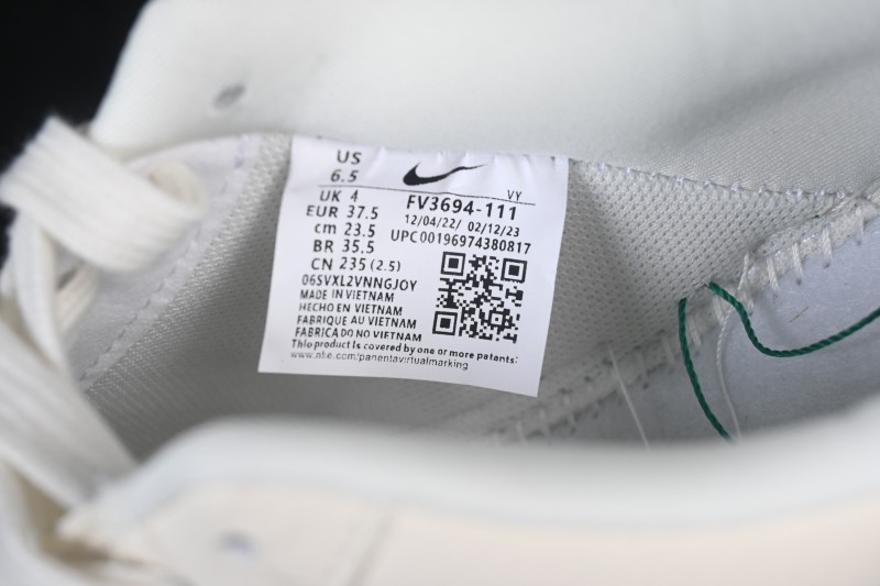 Nike Air Force 1 '07 Low Sneakers with Full-Length Air Cushion - FV3694-111
