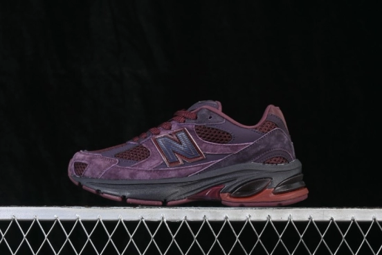 New Balance 2010 Series Retro Running Shoes with Suede and Mesh Upper - U2010RP1