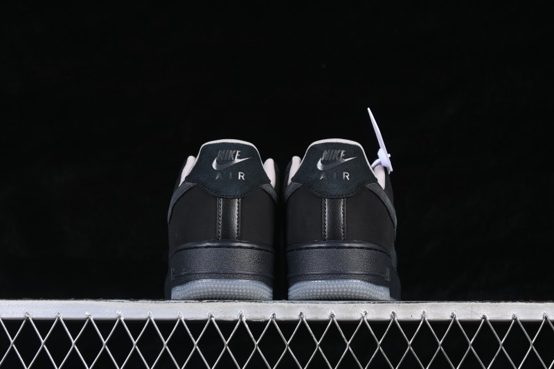 Nike Air Force 1 '07 Low Casual Sneakers with Matte All-Black Finish and Full-Length Air Cushion - IQ9791-001