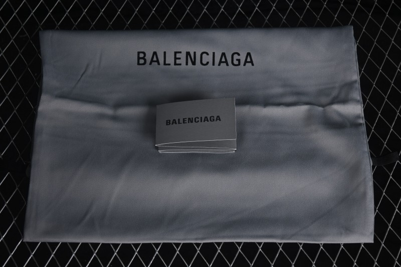 Balenciaga Jet Embossed Round-Toe Chunky Low-Top Dad Sneakers with Textured Print - WMRTN9197