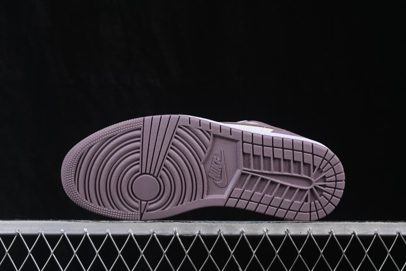 Air Jordan 1 Low Retro Cultural Basketball Shoes - DC0774-117