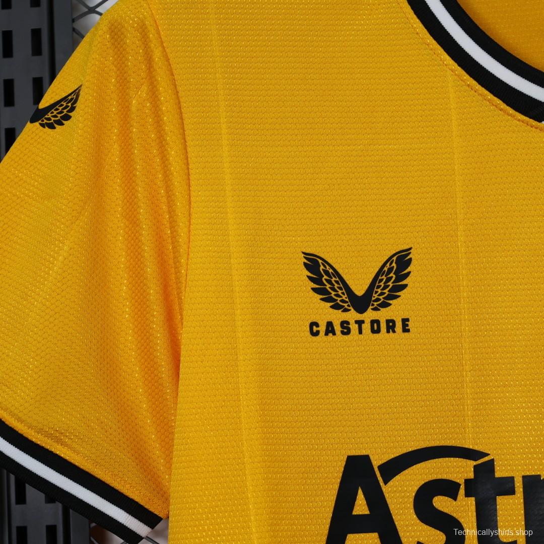 23/24 Wolverhampton Wanderers Home Jersey