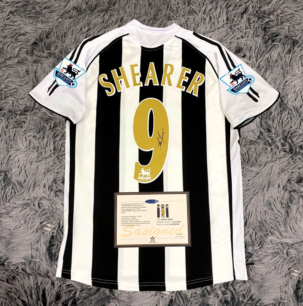 Alan Shearer 05/07 Gold Signed